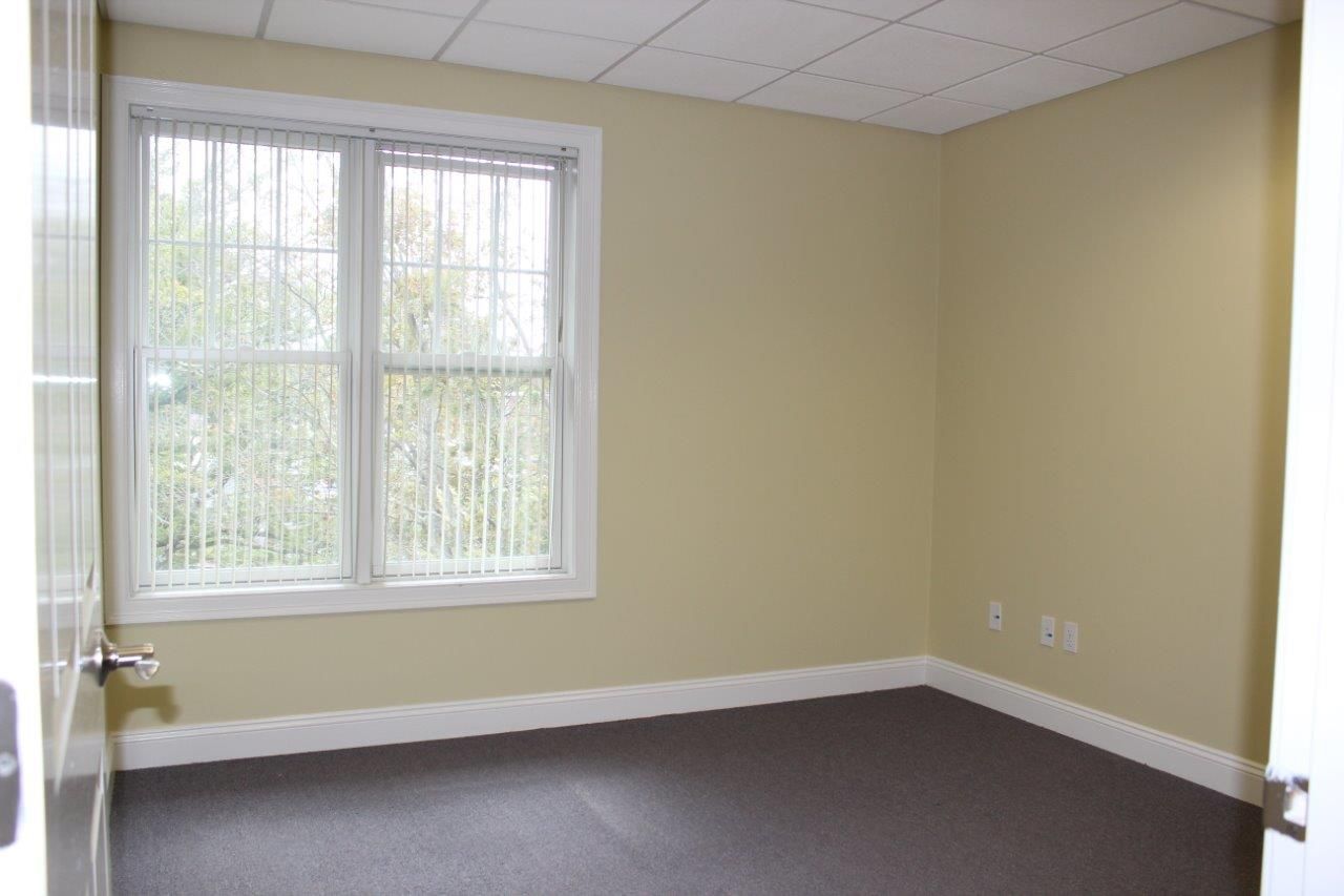Franklin Center Commons : 9 Summer St, Franklin, MA 02038